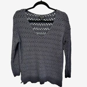 Ann Taylor grey open knit chunky slouchy v neck beachy coastal spring sweater